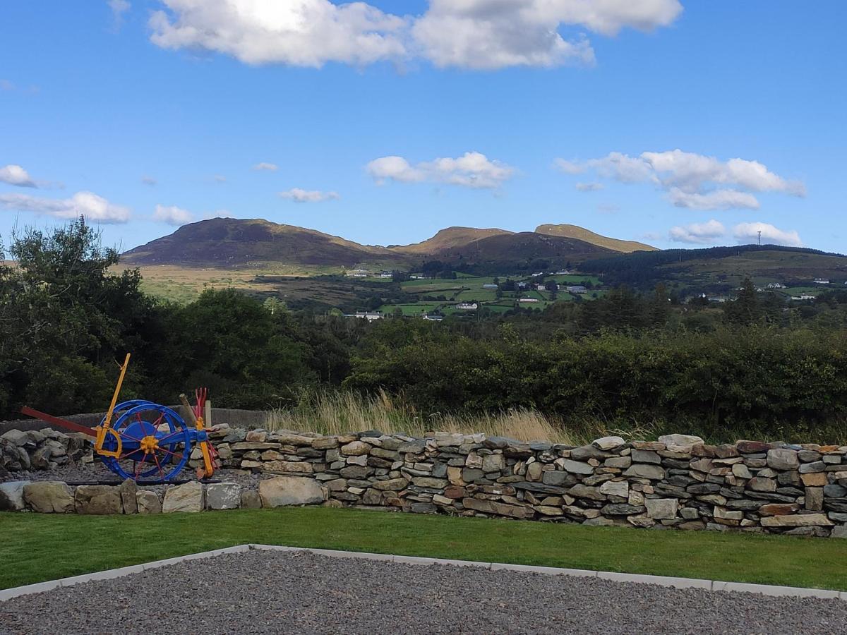 White Barn Cottage Clonmany Exterior foto